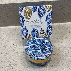 Lilly Pulitzer Blue and Gold Bath & Body Set